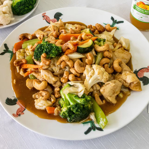 Chicken with Cashews with Vegetables