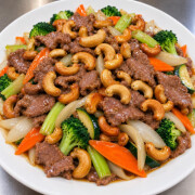 Beef with Cashews with Veges