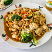 Chicken with Cashews with Vegetables 